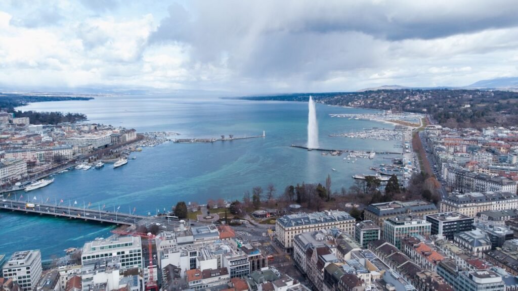 Vue sur la rade de Genève, le lac Léman et le Jet d'Eau, événements de l'automne 2026